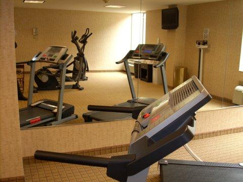 La Quinta Inn & Suites Pittsburgh North McCandless Township Extérieur photo